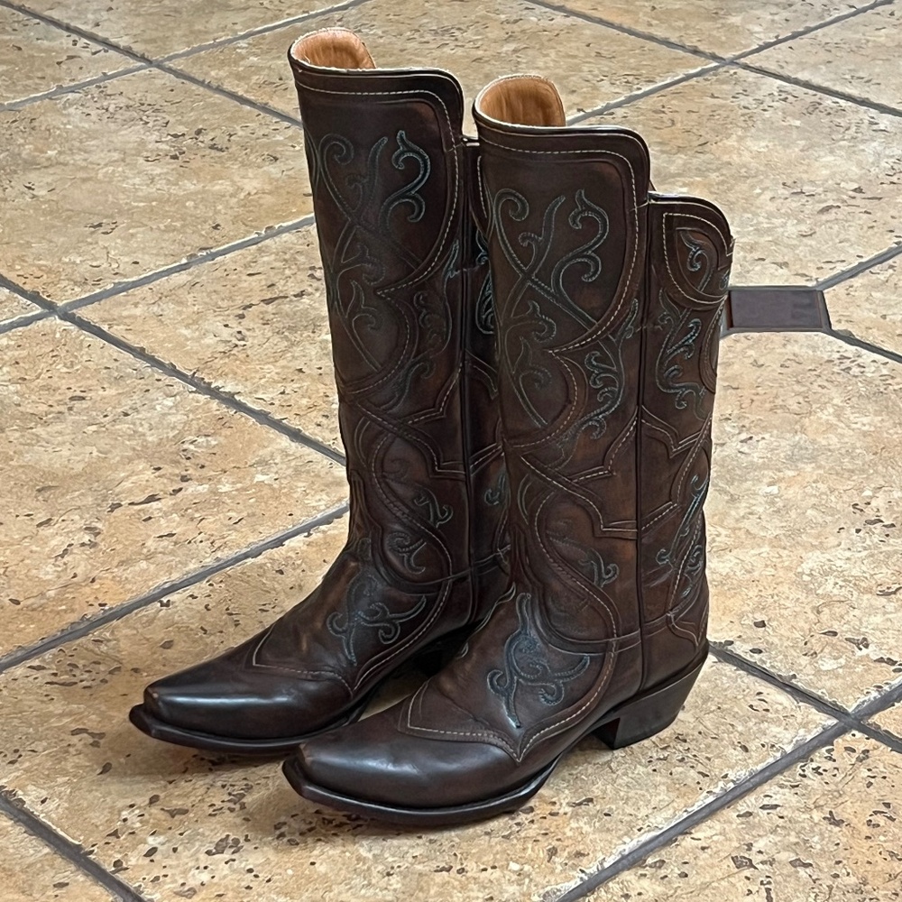 Lucchese Snip toe women's boots Size 6.5
